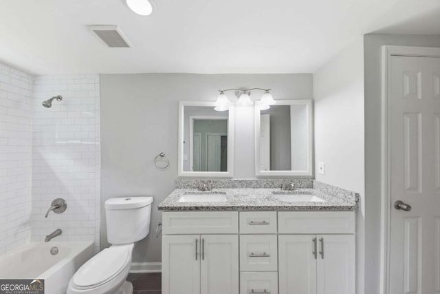 1152 Wedgewood Drive NW, Atlanta, GA 30318