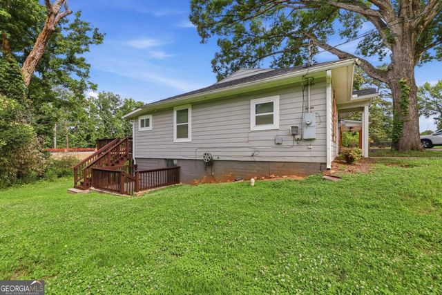 1152 Wedgewood Drive NW, Atlanta, GA 30318