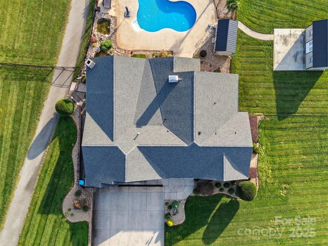 133 Lewis Farm Road, Bessemer City, NC 28016
