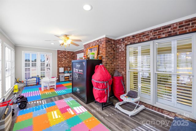133 Lewis Farm Road, Bessemer City, NC 28016