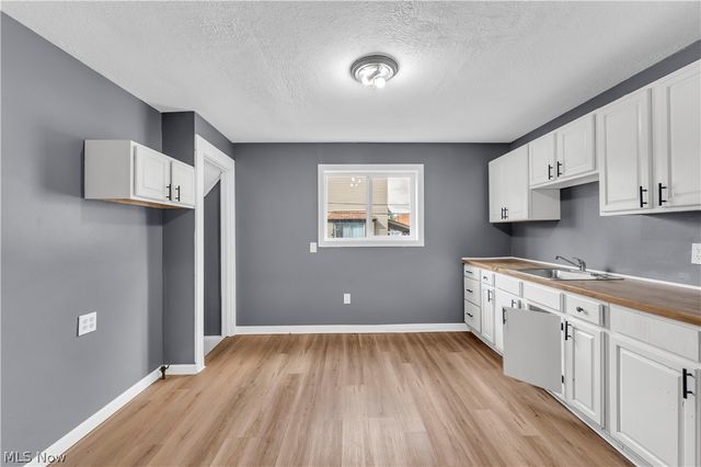 3514 Leopold Avenue, Cleveland, OH 44109
