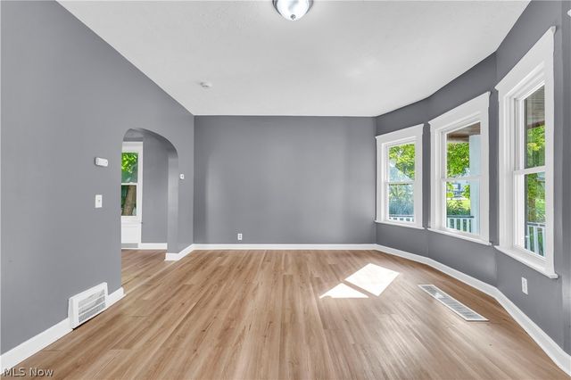 3514 Leopold Avenue, Cleveland, OH 44109