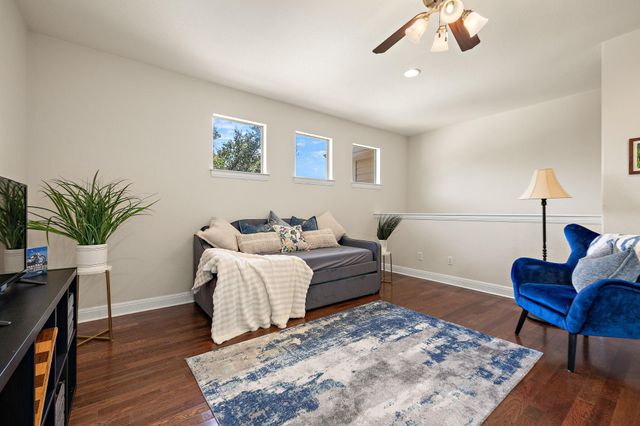 6708 Menchaca RD 10, Austin, TX 78745
