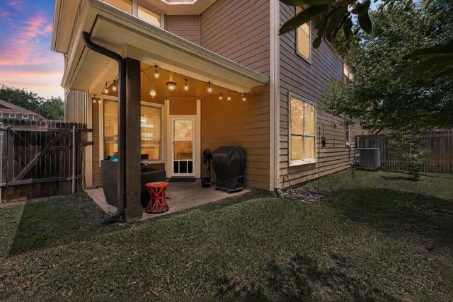 6708 Menchaca RD 10, Austin, TX 78745