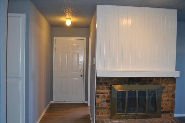 619 Peppertree Lane, Midwest City, OK 73110