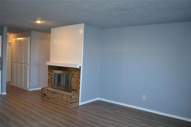 619 Peppertree Lane, Midwest City, OK 73110