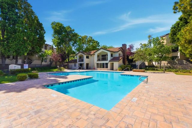 880 E Fremont Avenue 624, Sunnyvale, CA 94087