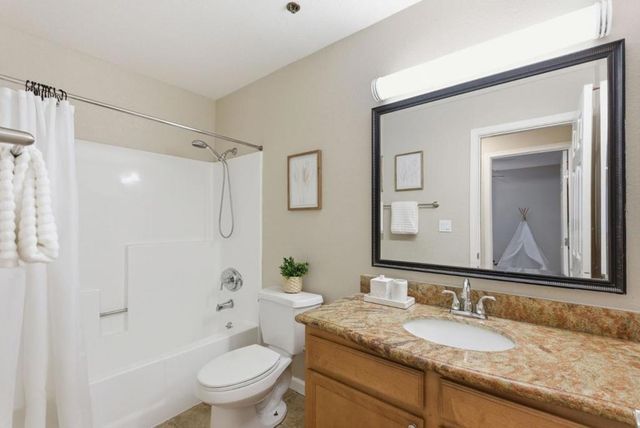 880 E Fremont Avenue 624, Sunnyvale, CA 94087