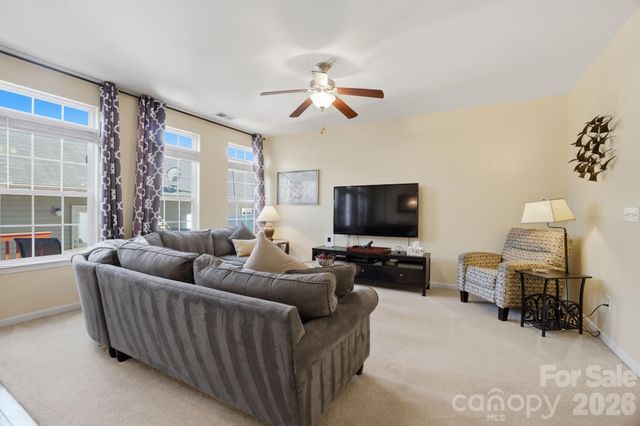 8157 Bridgegate Drive, Huntersville, NC 28078