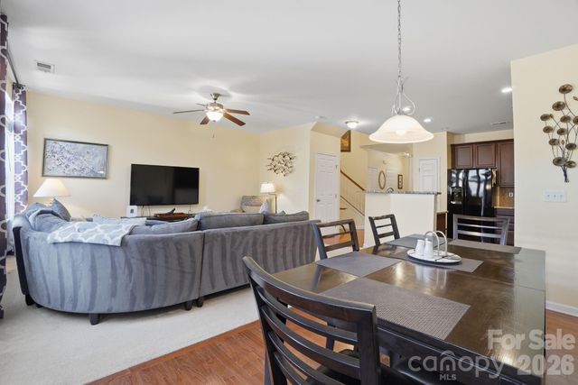 8157 Bridgegate Drive, Huntersville, NC 28078