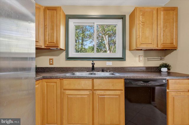 1404 HAMPTON LN, Warminster, PA 18974