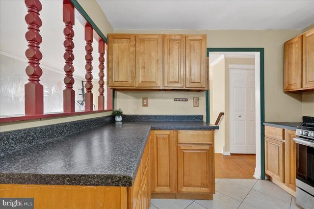 1404 HAMPTON LN, Warminster, PA 18974