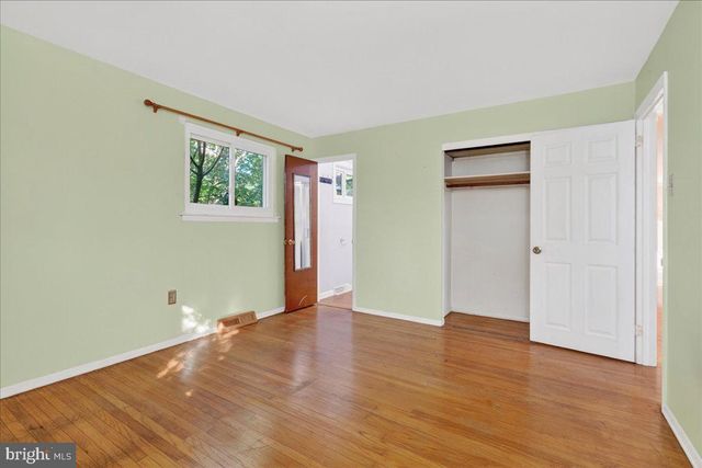 1404 HAMPTON LN, Warminster, PA 18974