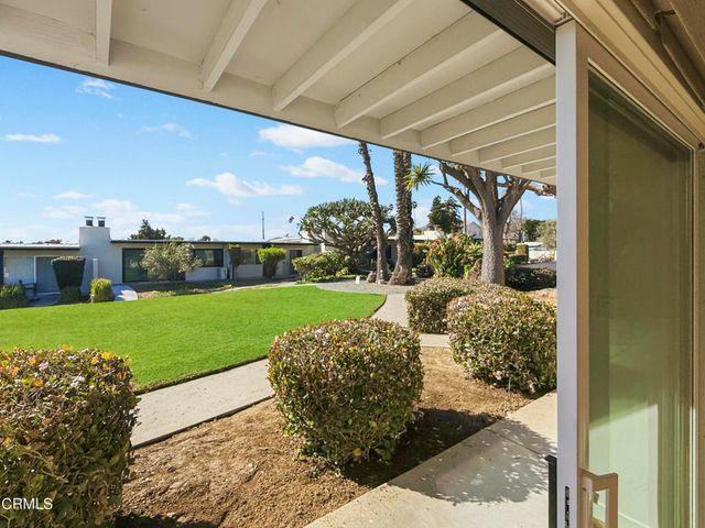 61 B Redwood Avenue, Ventura, CA 93003