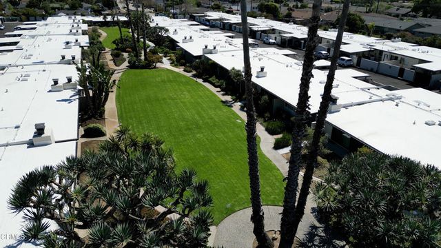 61 B Redwood Avenue, Ventura, CA 93003