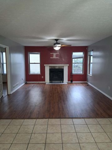 4838 Grove Pointe Drive, Groveport, OH 43125