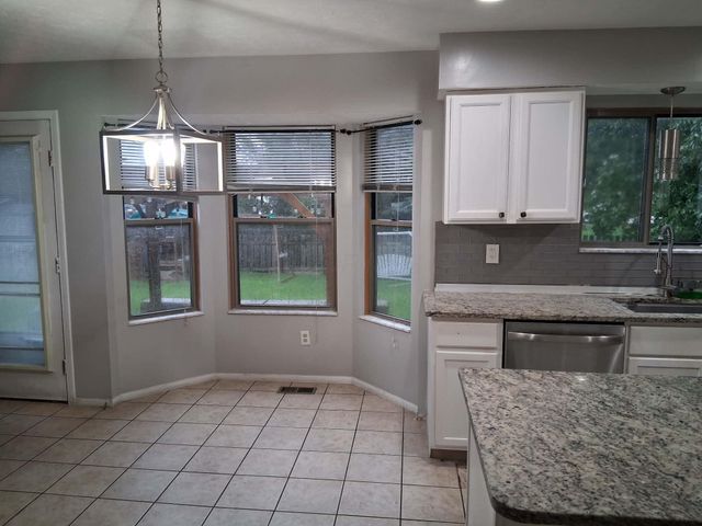 4838 Grove Pointe Drive, Groveport, OH 43125