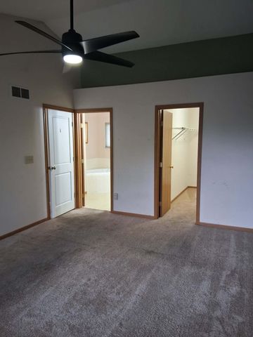 4838 Grove Pointe Drive, Groveport, OH 43125