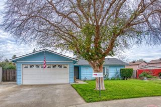 3145 Sylmar Avenue, Clovis, CA 93612