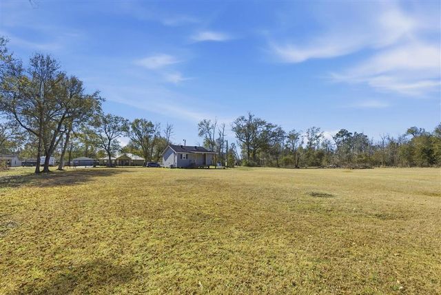 406 Neely Road, Westlake, LA 70669