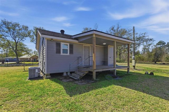 406 Neely Road, Westlake, LA 70669
