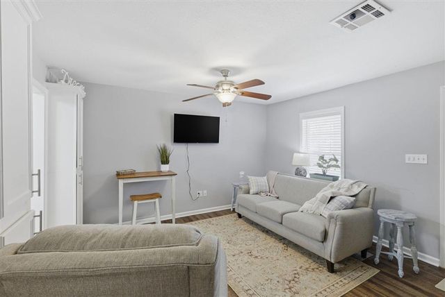 406 Neely Road, Westlake, LA 70669