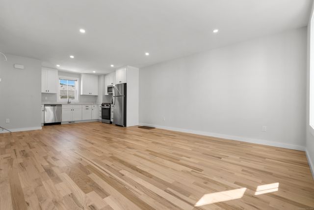 14 Taylor Street 9, Stamford, CT 06902