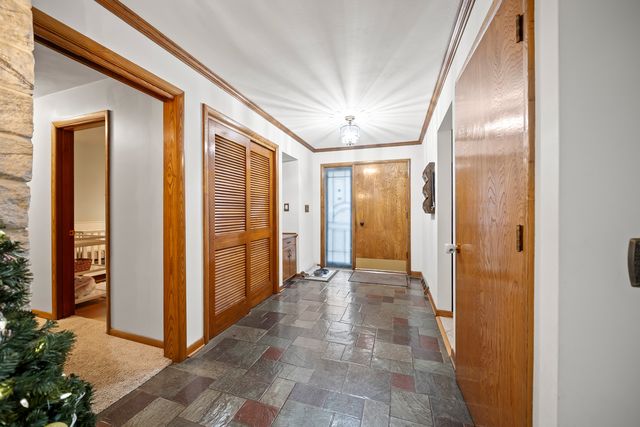 3138 12th Avenue, Moline, IL 61265