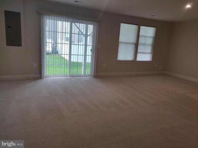 10568 WATERBURY WOODS WAY,, Manassas, VA 20112