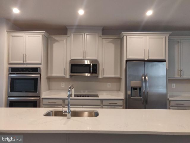 10568 WATERBURY WOODS WAY,, Manassas, VA 20112