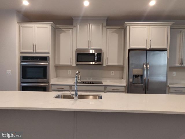 10568 WATERBURY WOODS WAY,, Manassas, VA 20112
