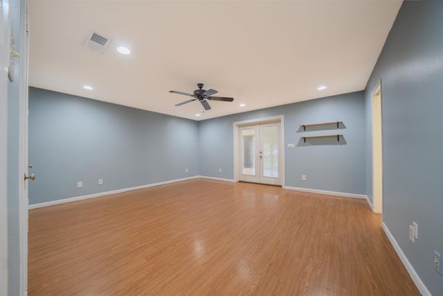 507 Sheffield Dr, Longview, TX 75605