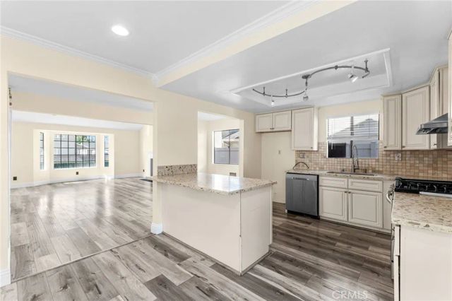 629 Damien Avenue, La Verne, CA 91750