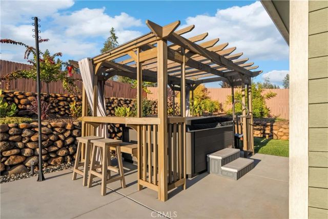 699 Edwards Lane, Paradise, CA 95969