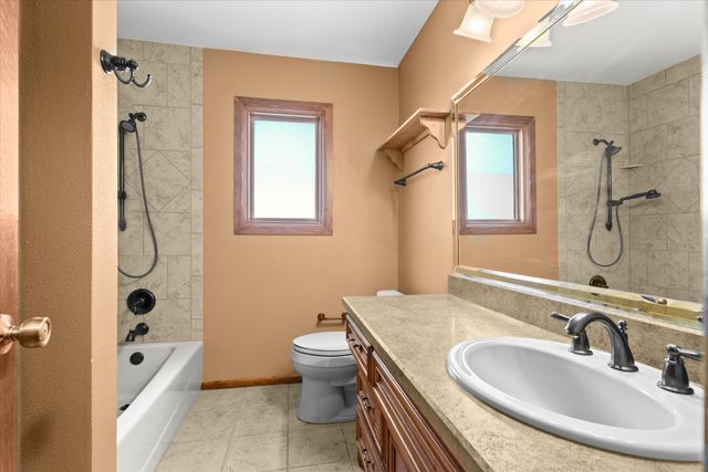 741 Barton Lane, Levelland, TX 79336