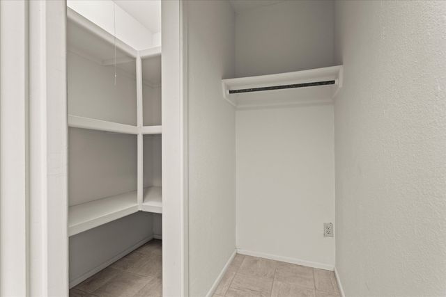 741 Barton Lane, Levelland, TX 79336