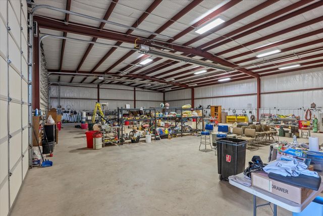 741 Barton Lane, Levelland, TX 79336