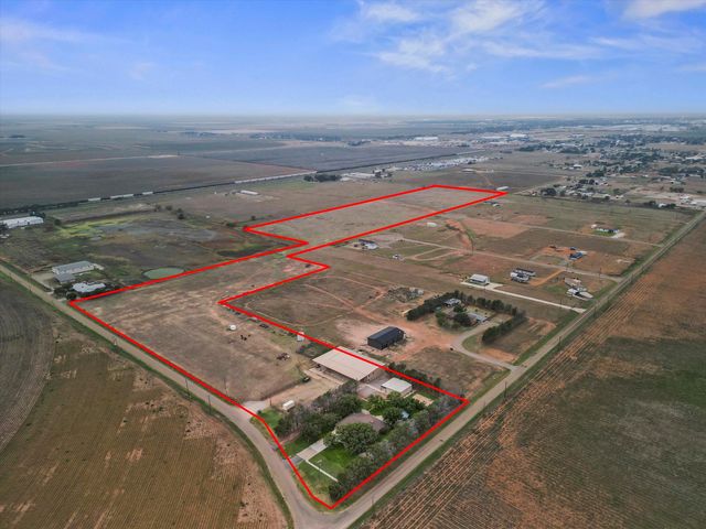 741 Barton Lane, Levelland, TX 79336