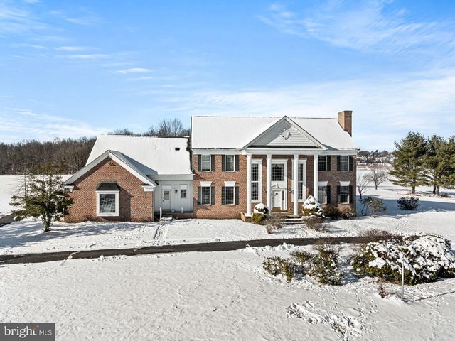 220 SASSAMANSVILLE RD, Gilbertsville, PA 19525