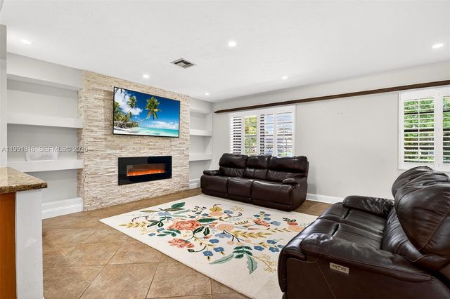 2600 SW 154th Ln, Davie, FL 33331