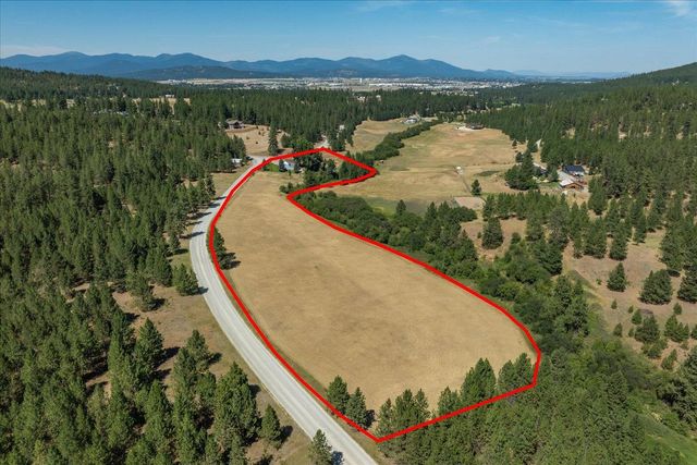 1424 N Idaho Rd, Liberty Lake, WA 99019