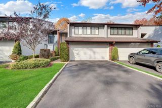 4 Club Drive N 4, Jericho, NY 11753