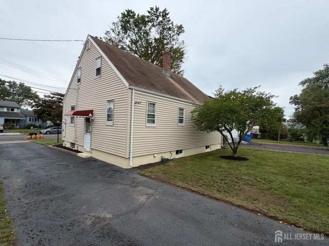 225 225 Harris Avenue, Middlesex, NJ 08846