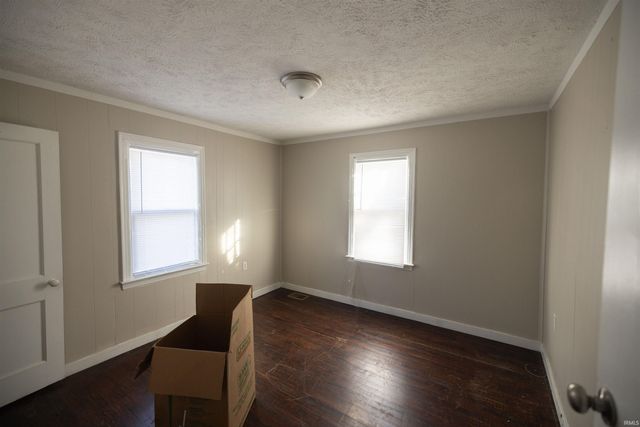 100 N Hodson Avenue, Muncie, IN 47304