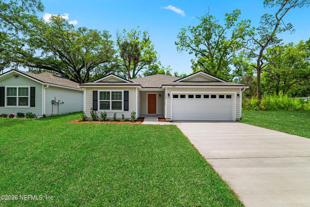 9257 WAYNESBORO Avenue, Jacksonville, FL 32208