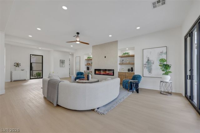 3302 Saddle Soap Court, Las Vegas, NV 89135