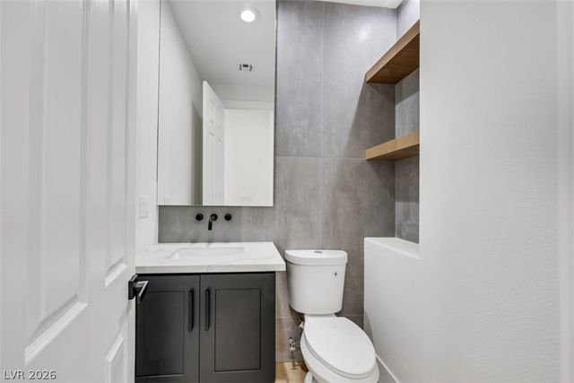 3302 Saddle Soap Court, Las Vegas, NV 89135