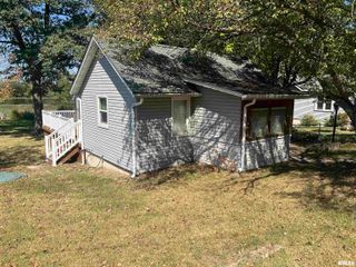 6528 BASS Road, Manito, IL 61546