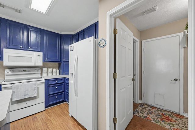 281 Broadmoor Drive, Trinity, TX 75862