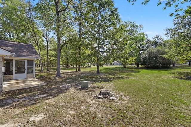 281 Broadmoor Drive, Trinity, TX 75862